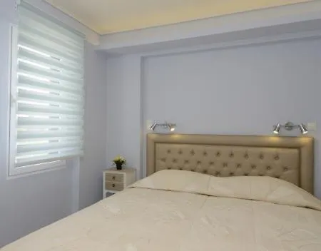 Fani'S Komi Apartments Extérieur photo